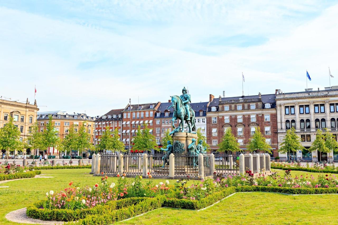 220Sqm Designer Apt - Copenhagen City Center - Private Balcony المظهر الخارجي الصورة