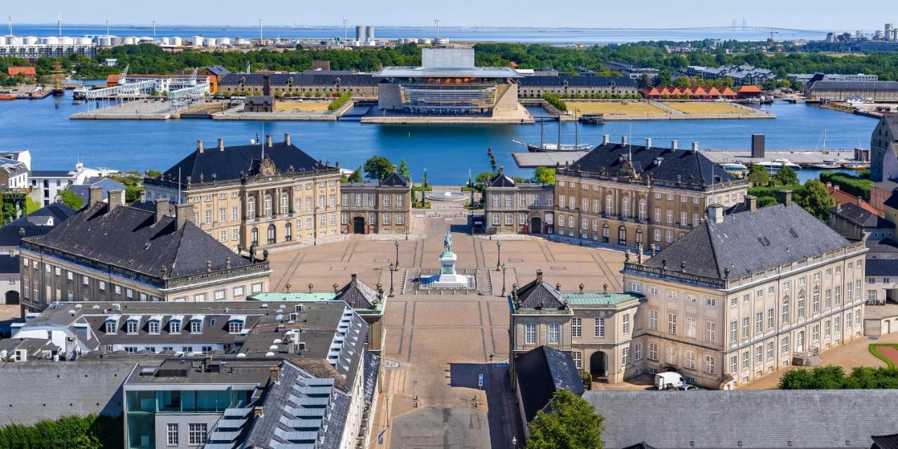 220Sqm Designer Apt - Copenhagen City Center - Private Balcony المظهر الخارجي الصورة