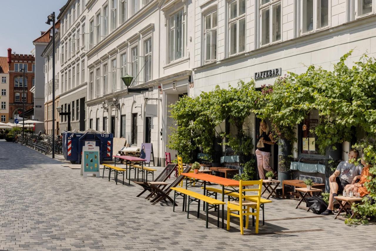 220Sqm Designer Apt - Copenhagen City Center - Private Balcony المظهر الخارجي الصورة