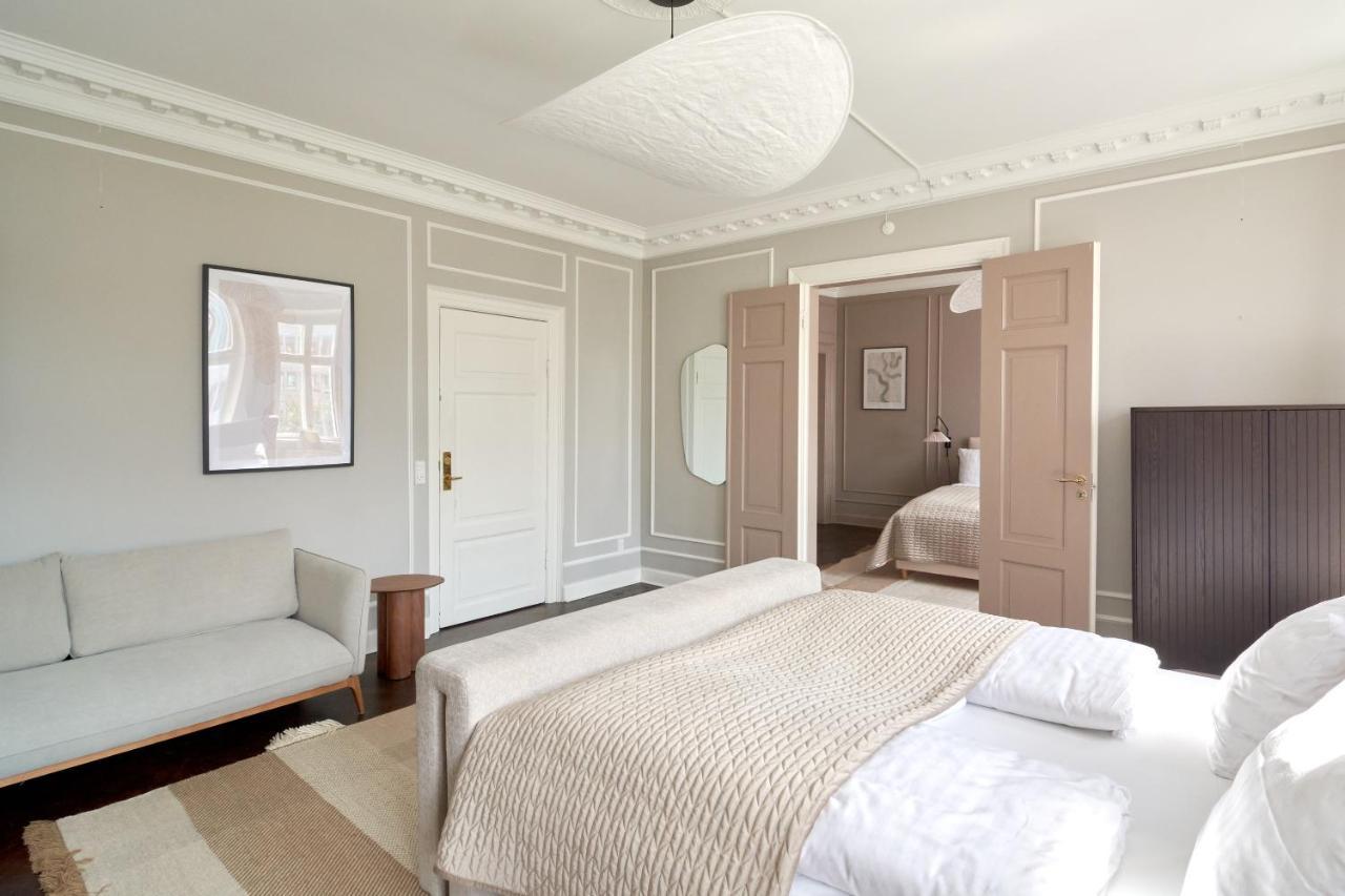 220Sqm Designer Apt - Copenhagen City Center - Private Balcony المظهر الخارجي الصورة