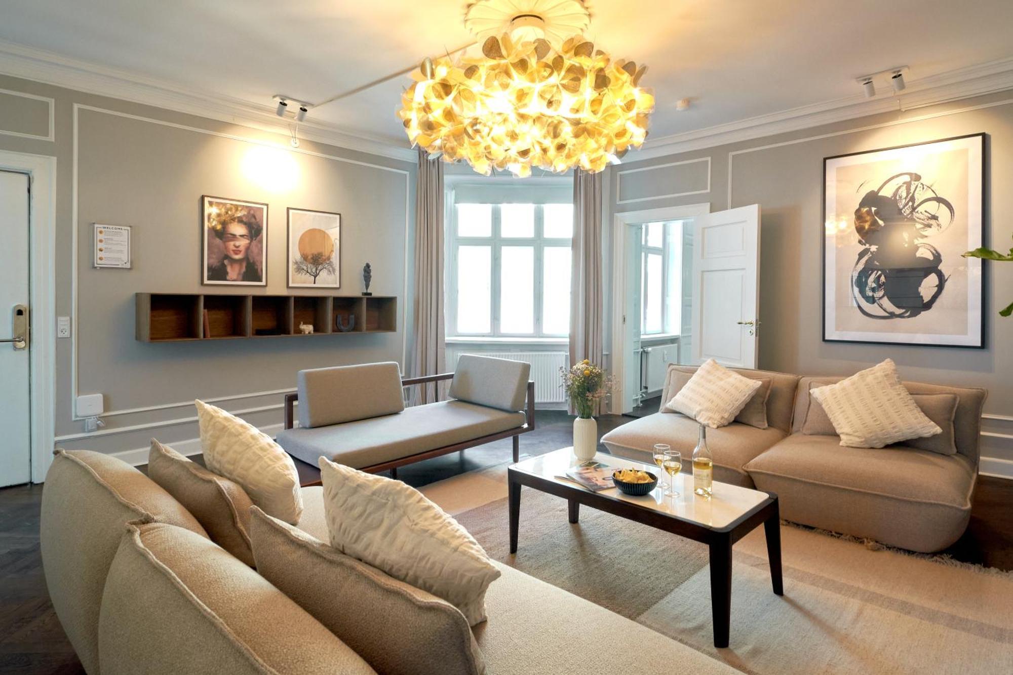 220Sqm Designer Apt - Copenhagen City Center - Private Balcony المظهر الخارجي الصورة